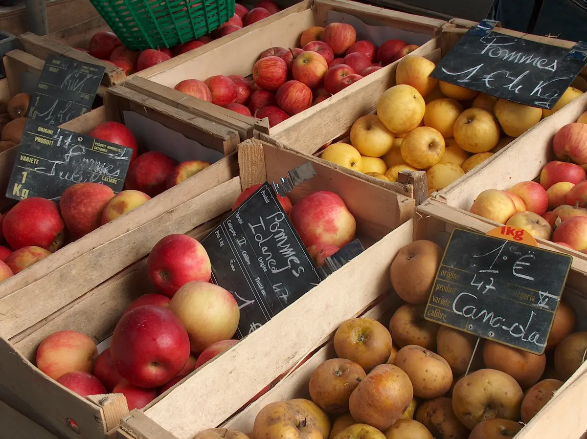 Marché traditionnel d'Aiguillon
