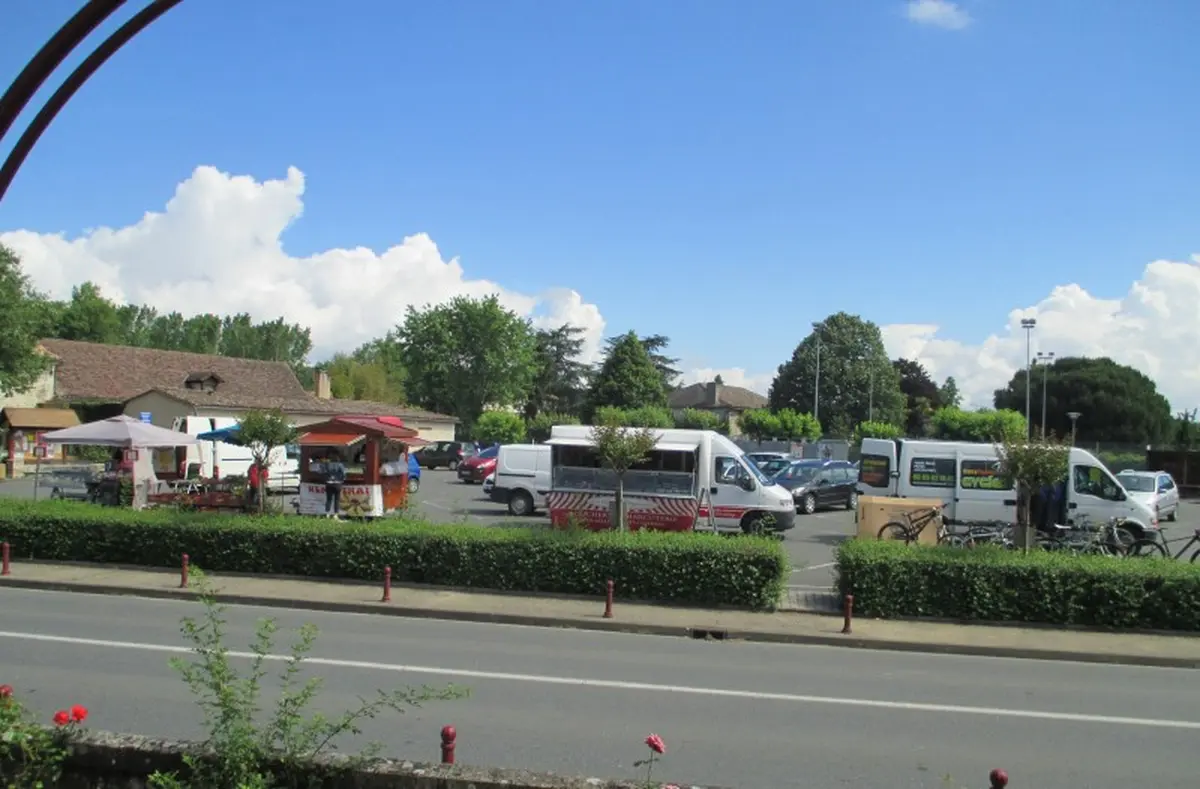 Marché traditionnel du jeudi