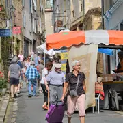 Marché traditionnel hebdomadaire