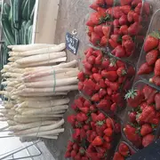 Marché traditionnel saisonnier