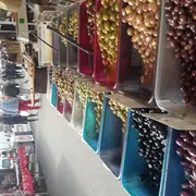 Marché traditionnel saisonnier