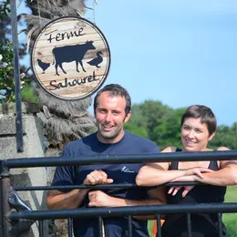 Marchéde producteurs locaux à la ferme Sahouret