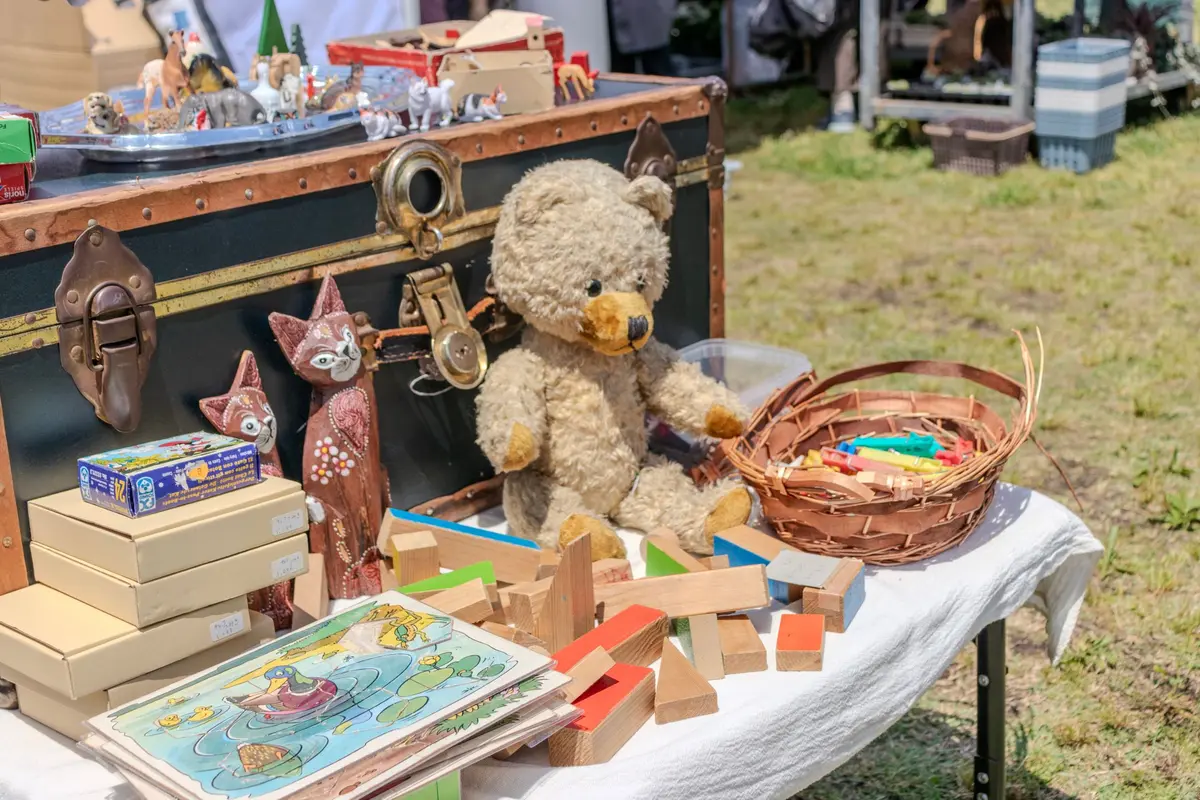 Marchés aux puces dans le Haut-Rhin : tous les rendez-vous des 15 et 16 août 2026