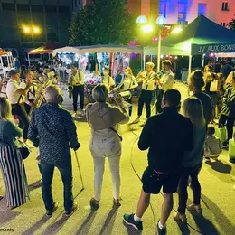 Marchés nocturnes