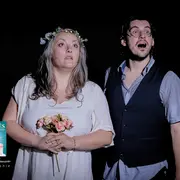 Mariés au premier ringard