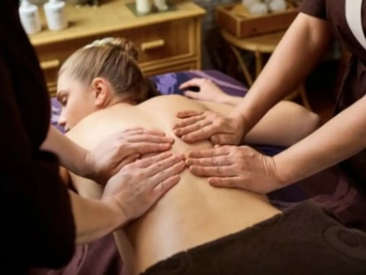 Massage à 4 mains à Bordeaux (33)