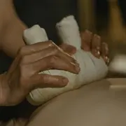 Massage ayurvédique à Rolleboise (78)