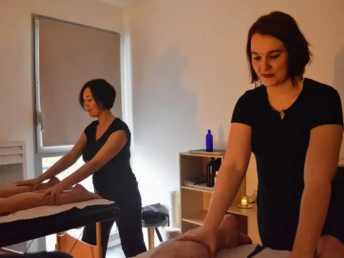 Massage en duo à Aurey (56)