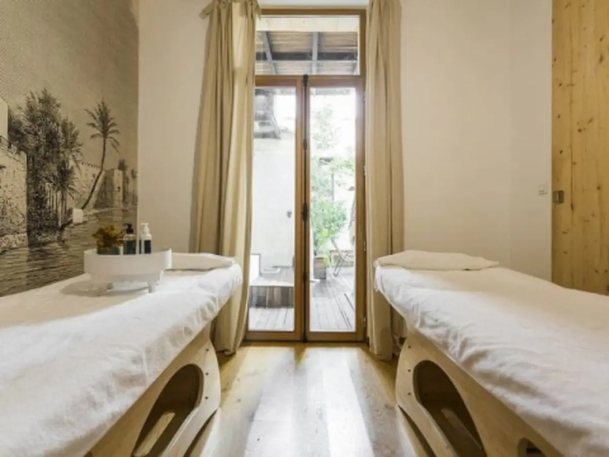 Massage et soin du dos en duo à Bordeaux (33)