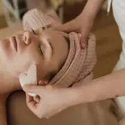 Massage et soin du visage à Aigues-Vives (30)