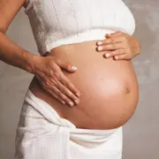 Massage femme enceinte Garbhvati près de Poitiers (86)