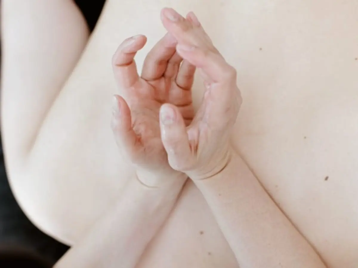 Massage, gommage & hammam à Civrieux (01)