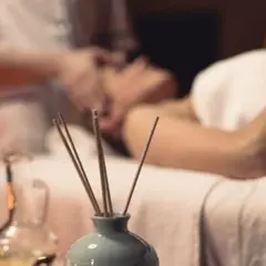 Massage relaxant à Arcomps (18)