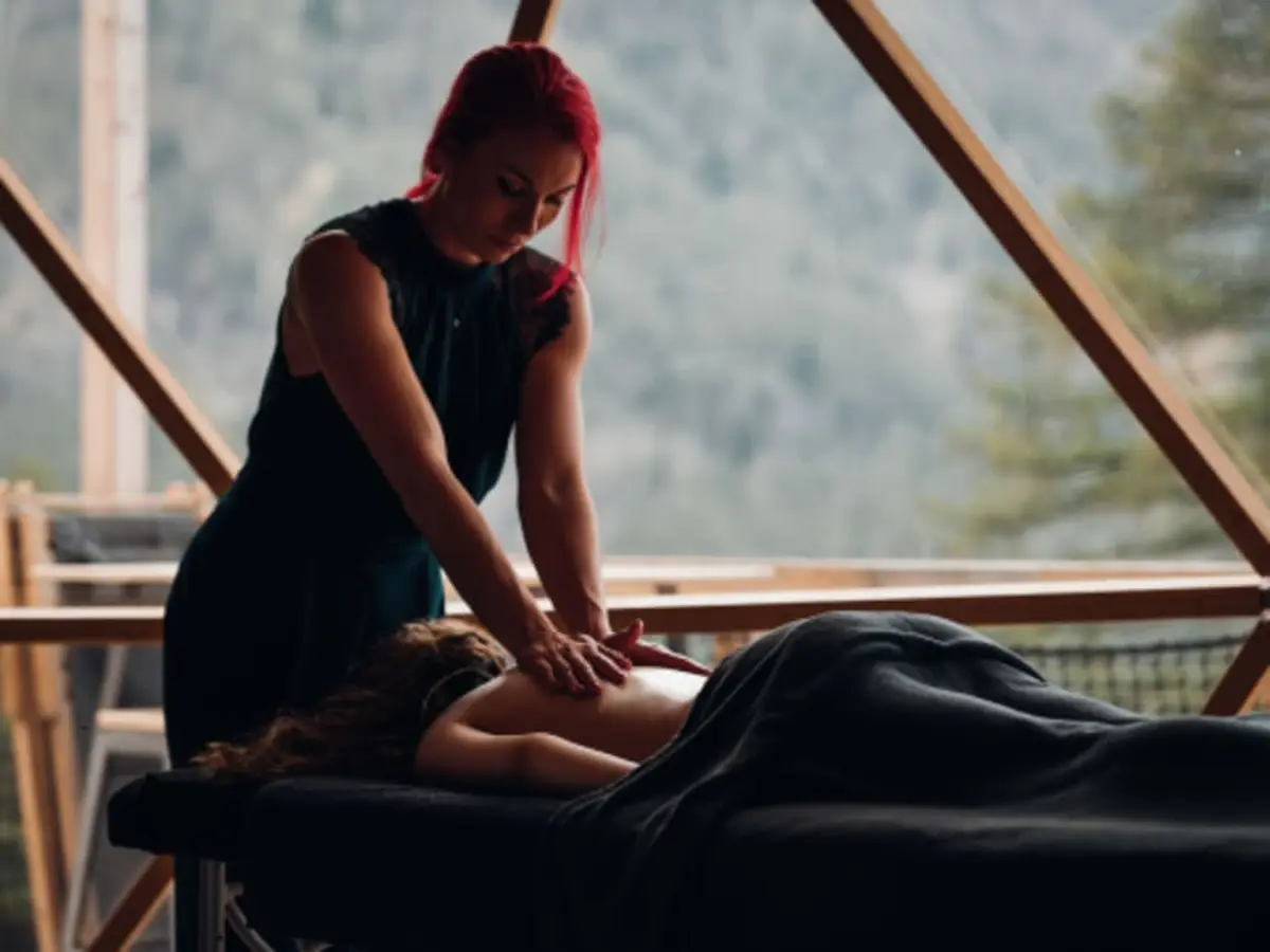 Massage relaxant à l'Hôtel Alpin d'Home aux Orres (05)