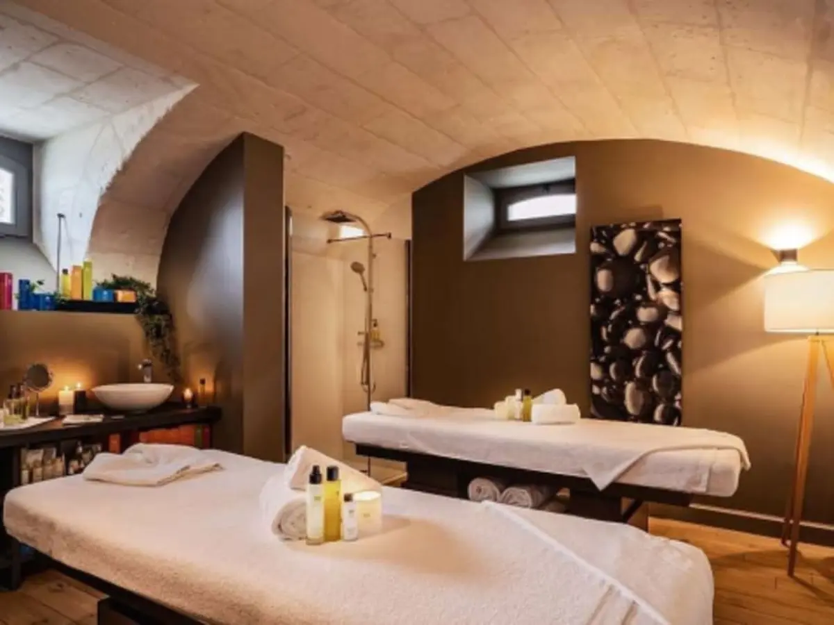Massage relaxant à l'hôtel de la Cité Royale 4* (37)