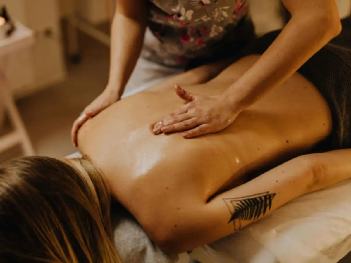 Massage relaxant à Toulon (83)