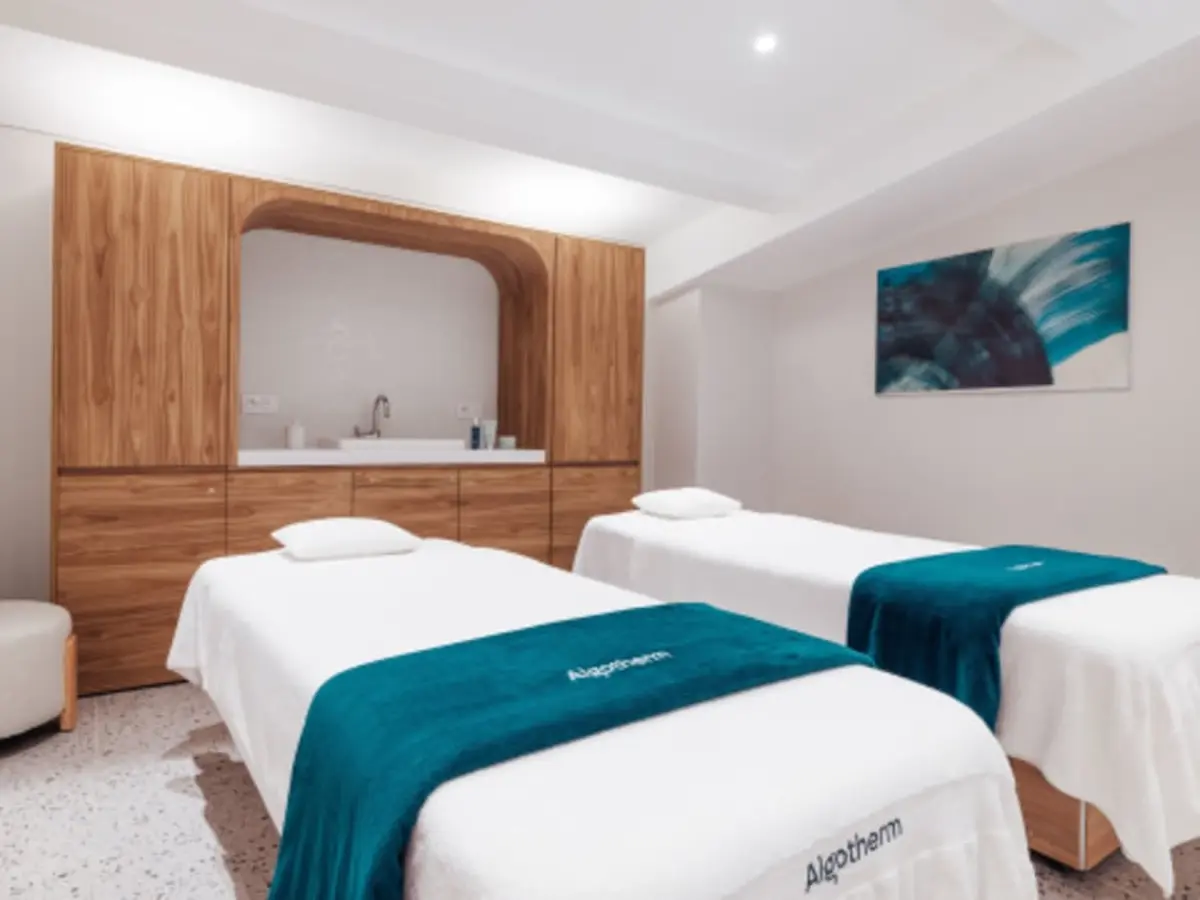 Massage relaxant au Spa Algotherm Dermo Ocean à Nice (06)