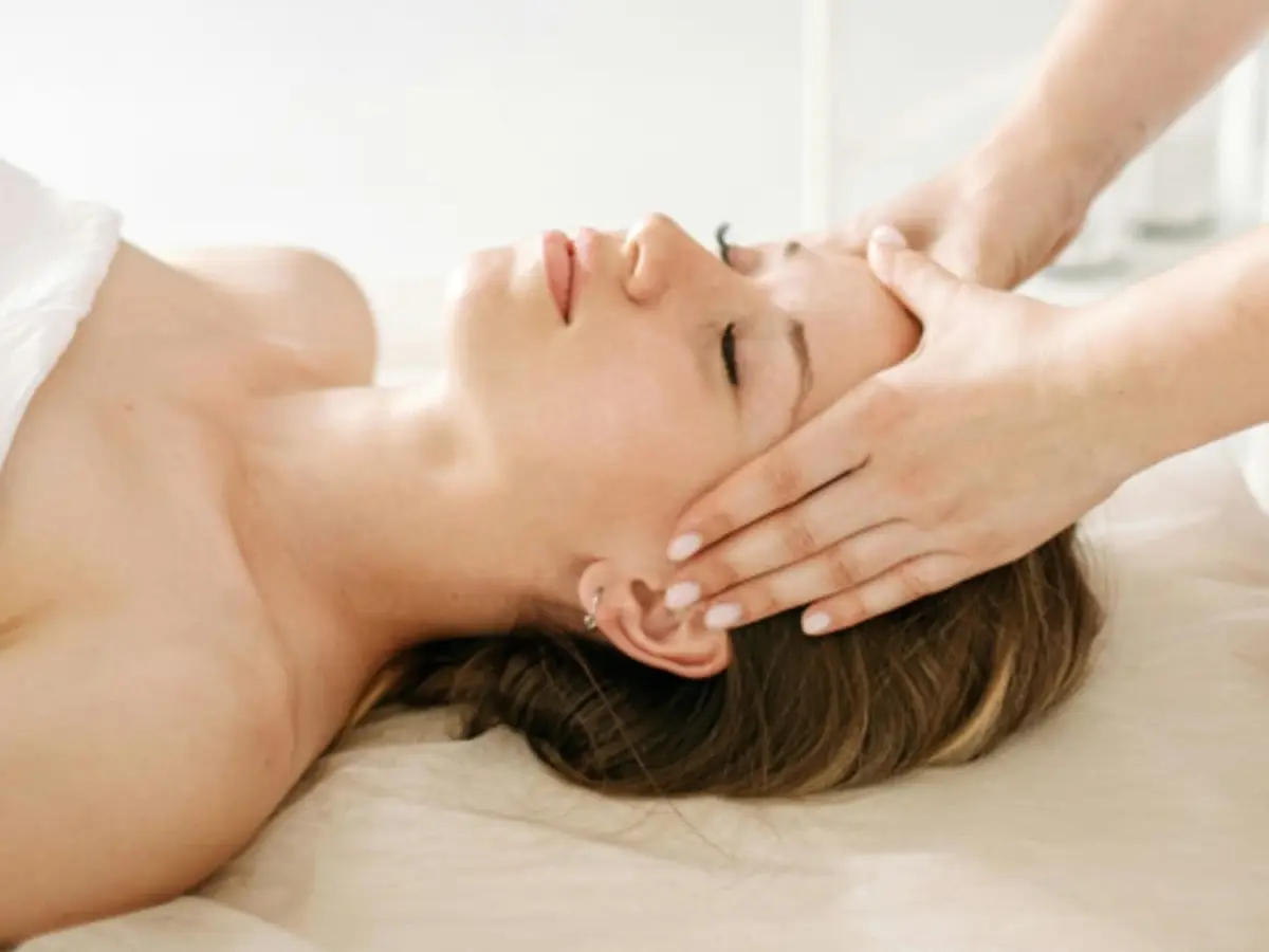 Massage shiastu visage & massage crânien à Romainville (93)