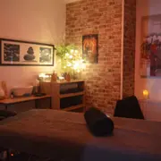 Massages, thé & jeux entre amis à Tauriac (33)