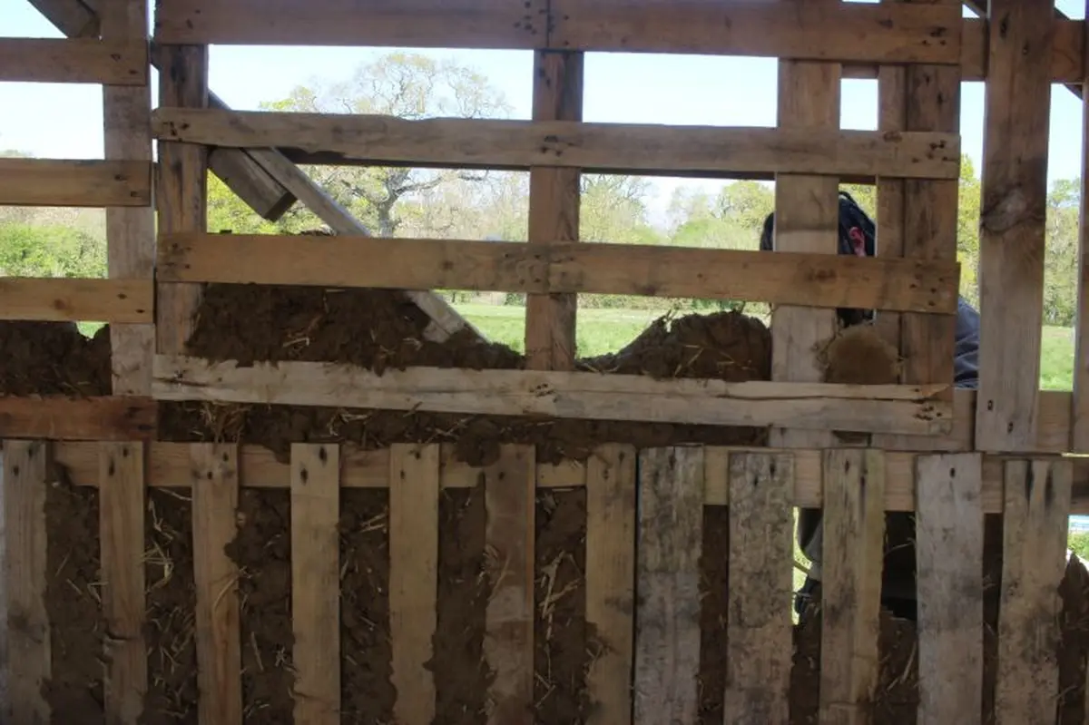 Matière à construire – Design paysan
