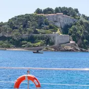 Matinée détente en catamaran au départ de Hyères (83)
