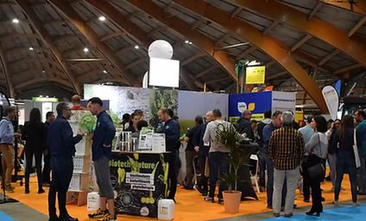 Pendant trois jours, professionnels du secteur, exploitants, coopératives et institutionnels se retrouvent au même endroit pour échanger sur les enjeux de l'agriculture méditerranéenne