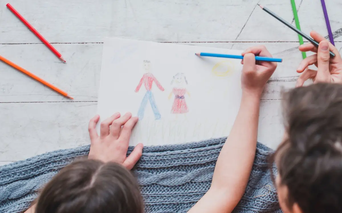 Médiathèque : Ateliers créa - Découvrons Van Gogh avec les BlinkBook