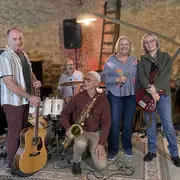 Ménage à Trois se la coule douce !