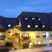 Au Cheval Blanc, c'est un restaurant mais aussi un hôtel 4* DR