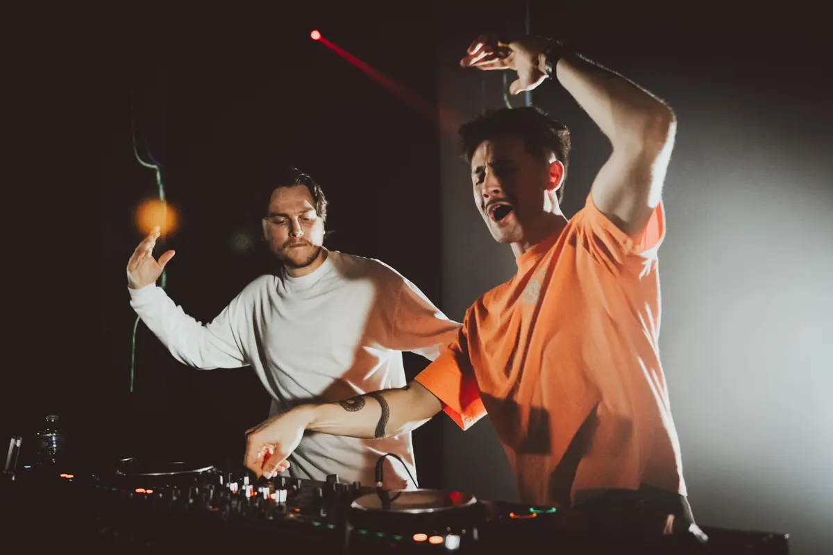 Mercredi du Lac : Summer Pool Party