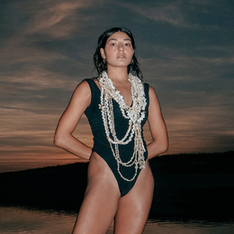 Mermaids, Sweat your prayers, un spectacle néo-futuriste et féministe au Théâtre Silvia Monfort