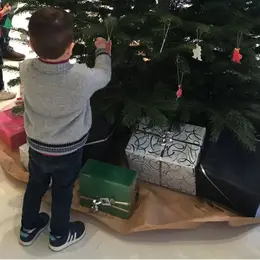 Mes premiers pas au musée - Des cadeaux sous le sapin