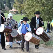 Messe en provençal, grand défilé de la transhumance et spectacle de clôture