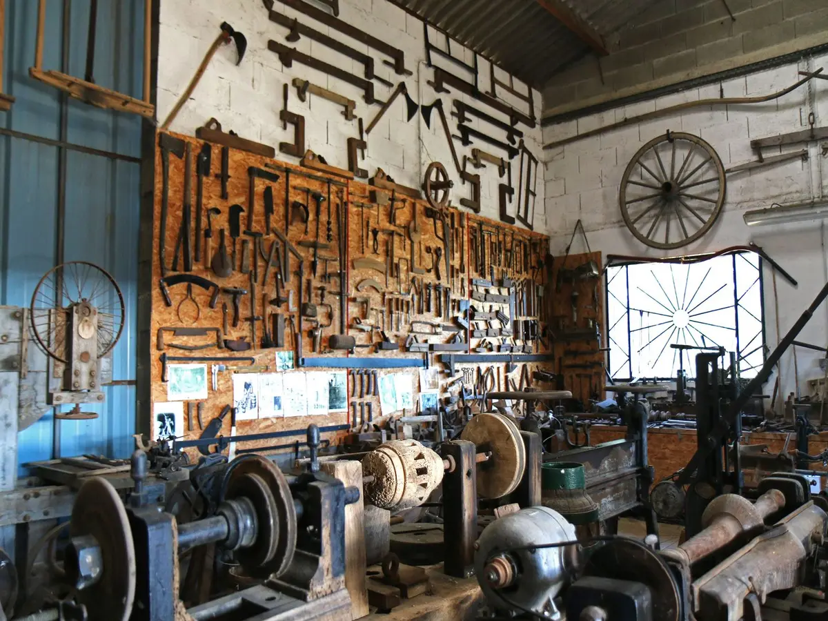 Métiers d'Antan, au Musée des vieux Outils Gérard Hourugou, Arasclet