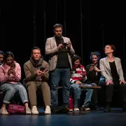 Michelle Doit-On T'En Vouloir D'Avoir Fait Un Selfie à Auschwitz ?