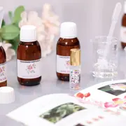 Mini atelier de création de parfum en anglais à Eze-Village (06)