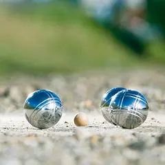 Mini-Golf & Pétanque Nocturnes à La Base De Loisirs