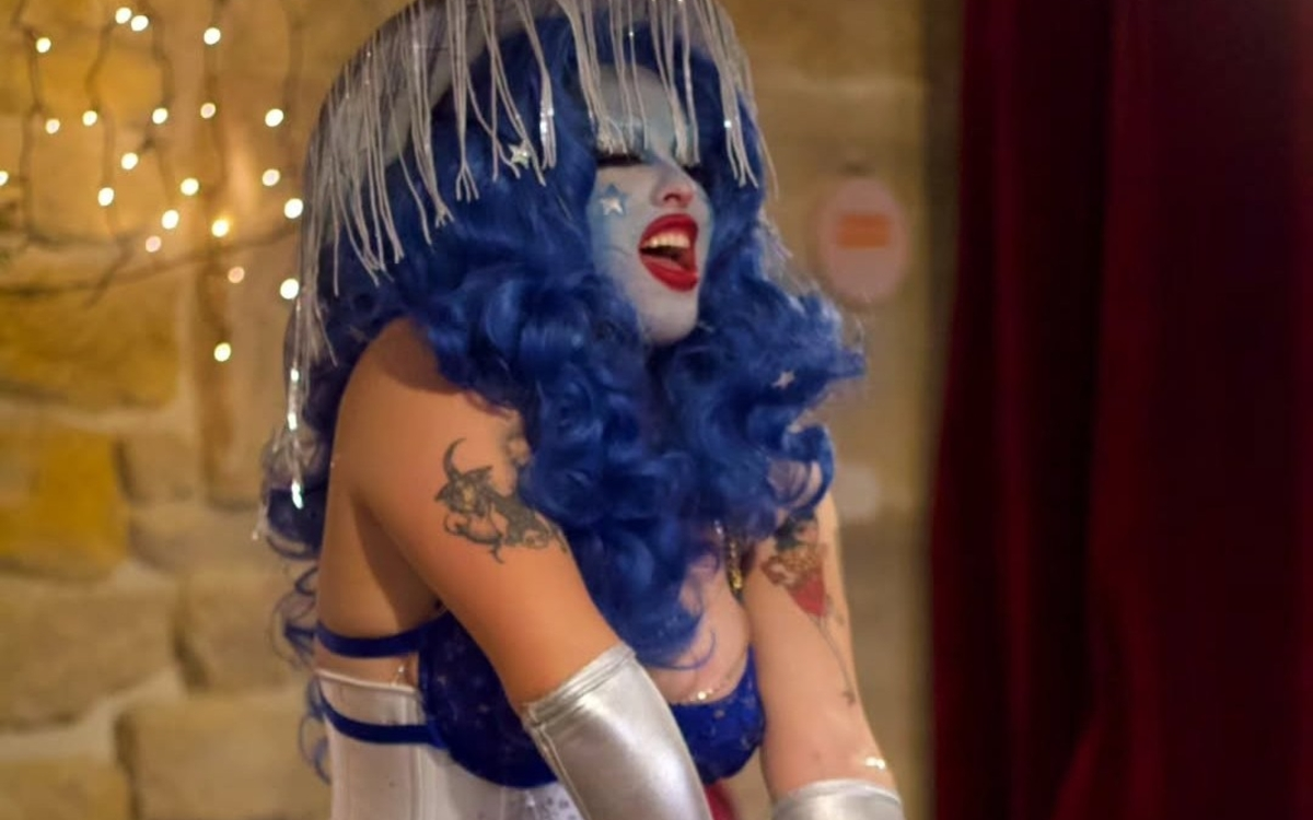 Misandrag : dragshow de Morphine Blaze