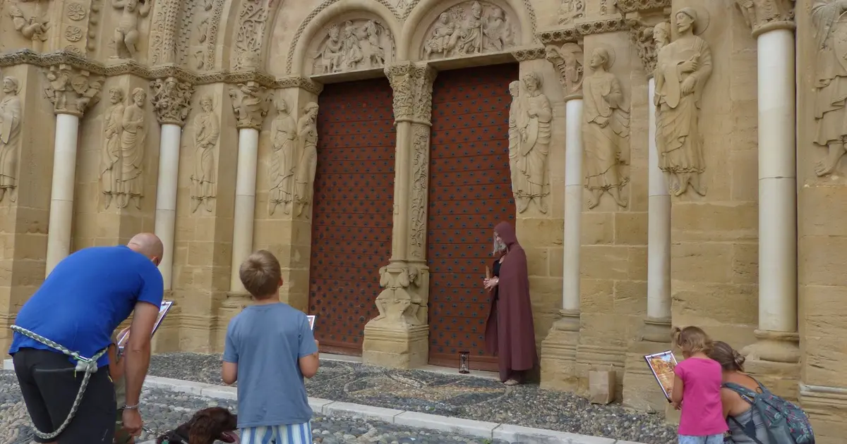 Mission Sainte-Foy : le code du chapiteau