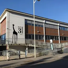 Mjc 3 Maisons