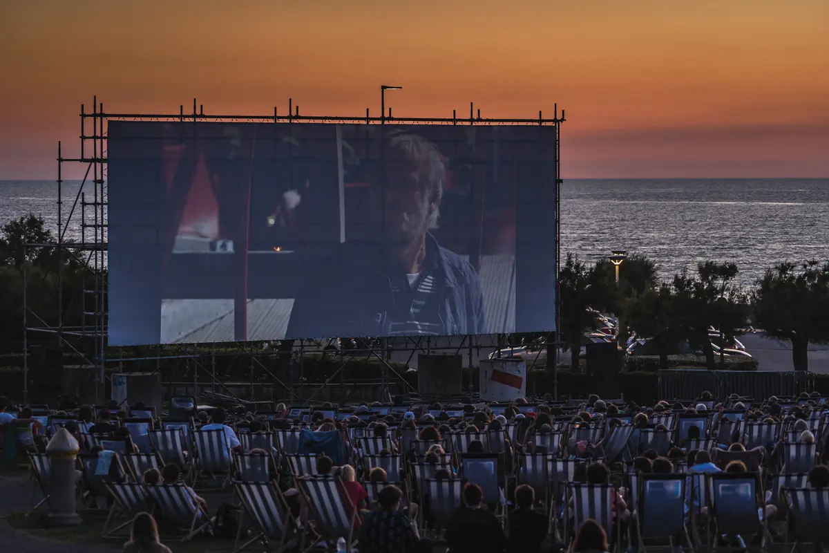 Monciné à la plage