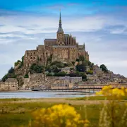 Mont-Saint-Michel & Abbaye : Visite guidée d'une journée depuis Bayeux