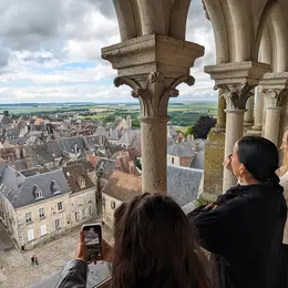 Montée tour dans la cathédrale de Laon !