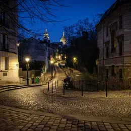 Montmartre enchanté by night