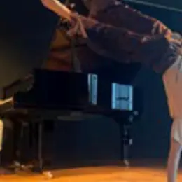 Moovin piano