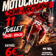 Motocross semi-nocturne
