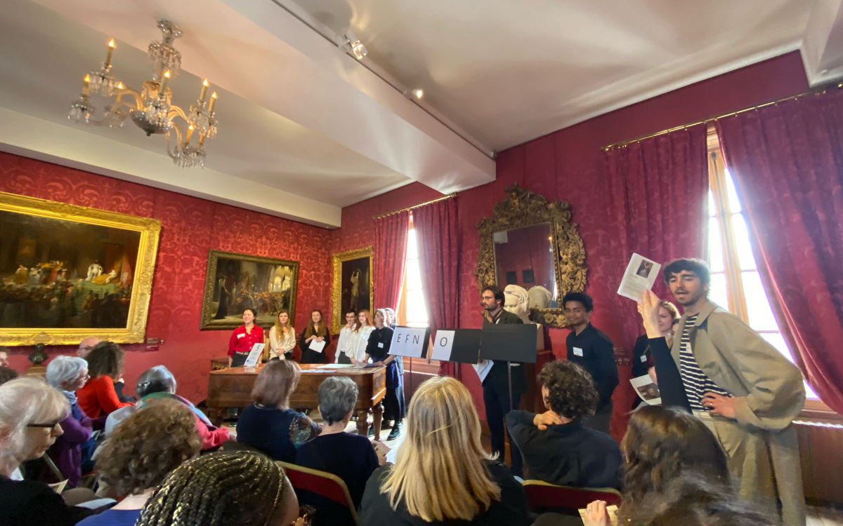 Mots mélangés : lecture-spectacle