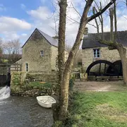Moulin de Négreville : visite et fabrication de bouillie de sarrasin