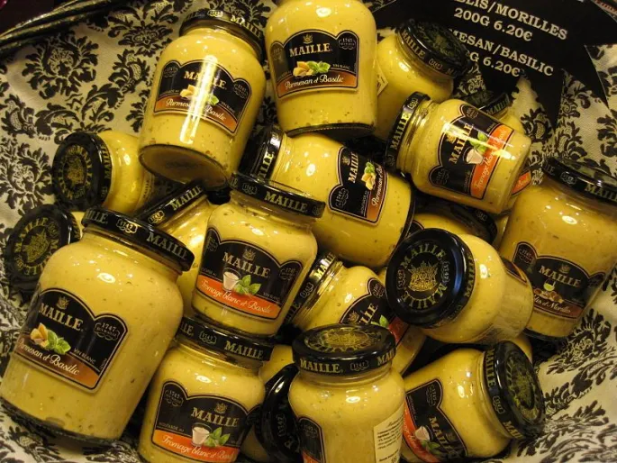 La moutarde de Dijon et ses différentes variétés de la marque Maille