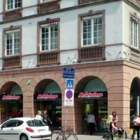 Le magasin Mr Bricolage de Strasbourg est situé au coeur de la ville, près de la place Kléber &copy; Mr Bricolage